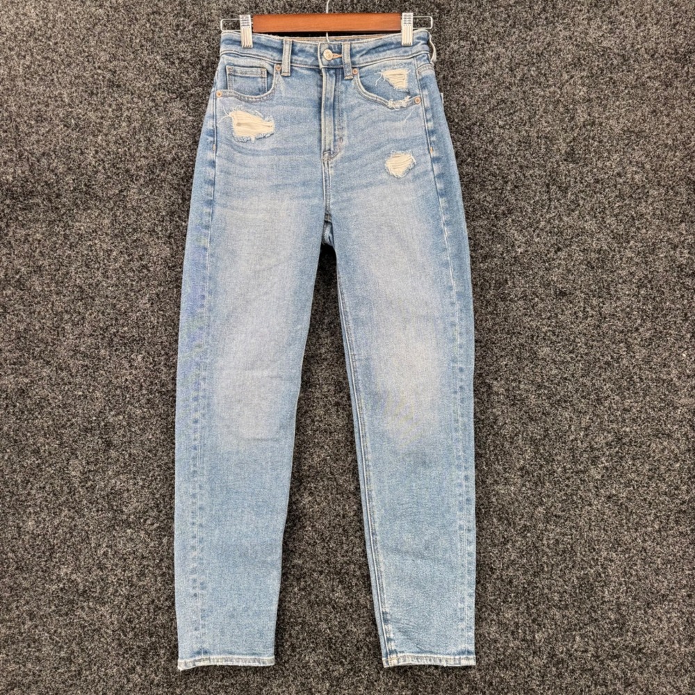 American Eagle Mom Straight Jeans Light Wash Distressed High Rise Size 00 Reg
